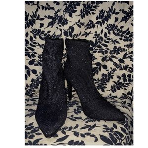 🖤 black sparkly heels 🖤
